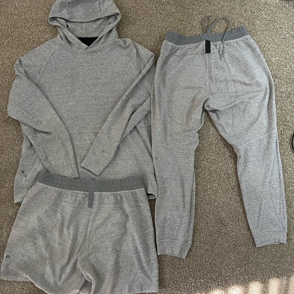 lululemon athletica At Ease 3 Piece Set